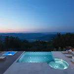 Clara Meloni * Motovun